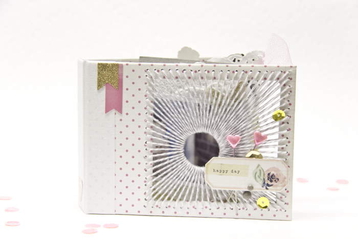 Minialbum mit Fadencover